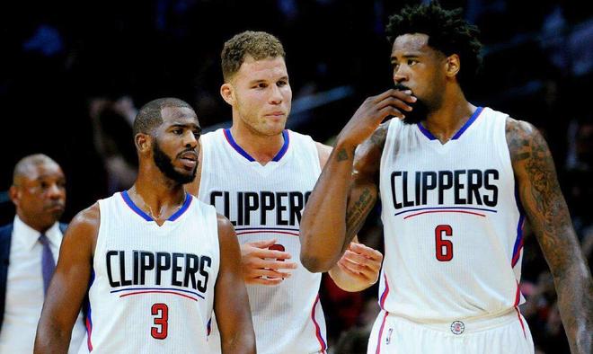 英超｜上半场11分钟轰进4球 喜鹊4比3砍森林