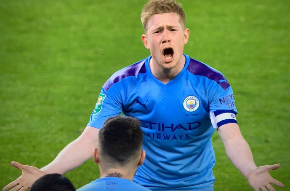 上赛季，牛顿代表森林狼出战3场比赛，场均2.7分钟得到1.3篮板0.3助攻。