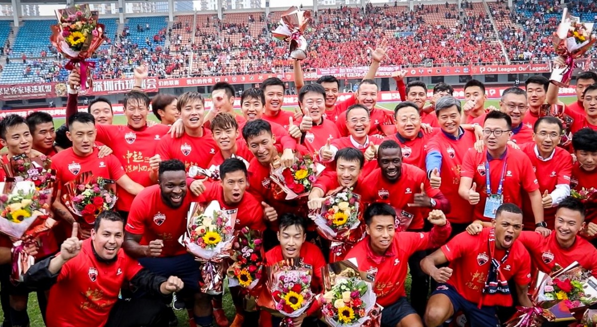 12+4首秀闪耀！老鹰重磅引援首战力克勇士，开启新赛季强势篇章