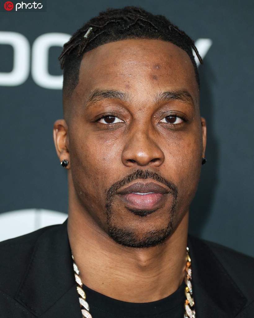 欧冠：巴黎2-1战胜曼联